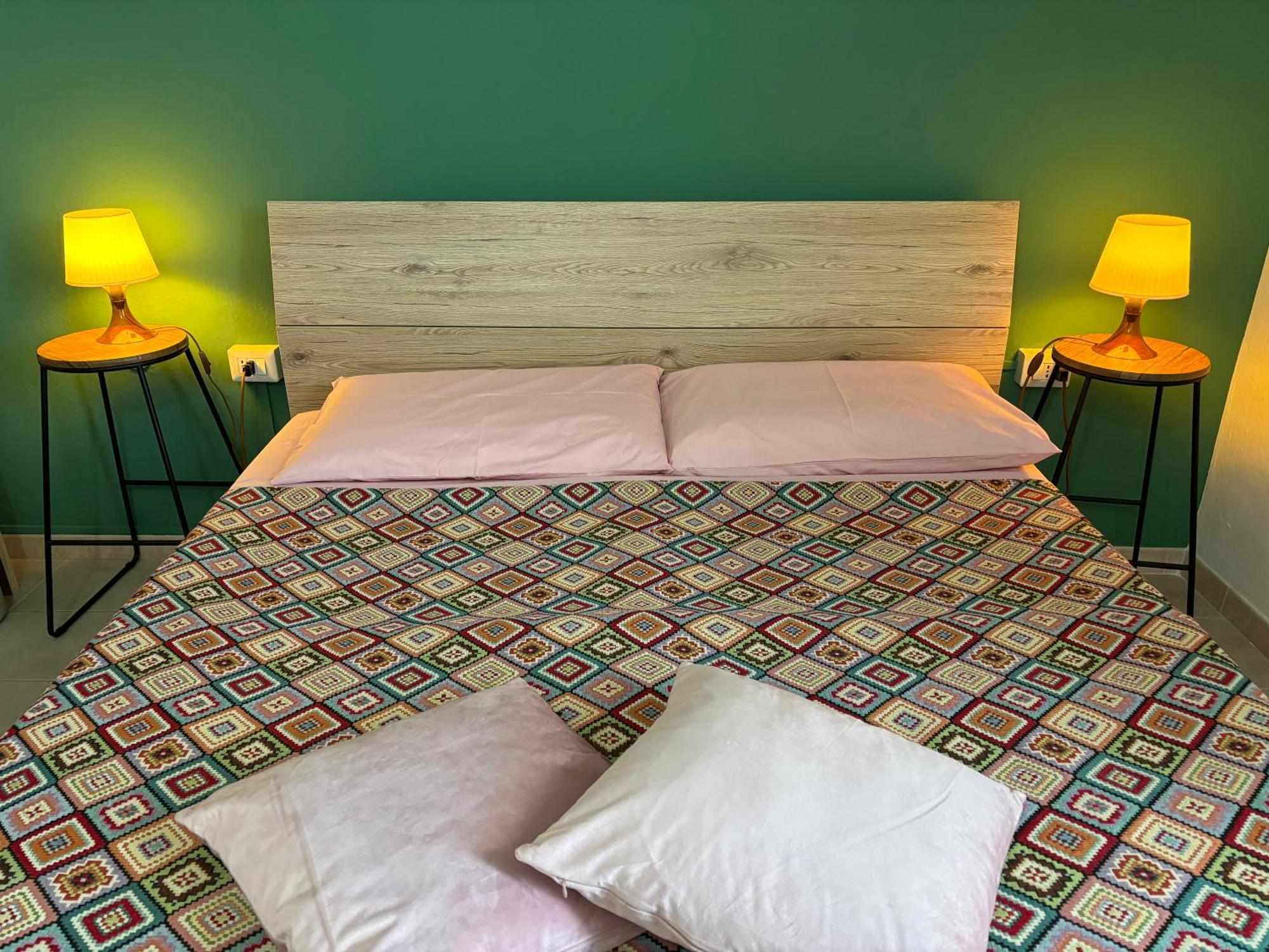 Assaje Guestroom Ольбія Екстер'єр фото